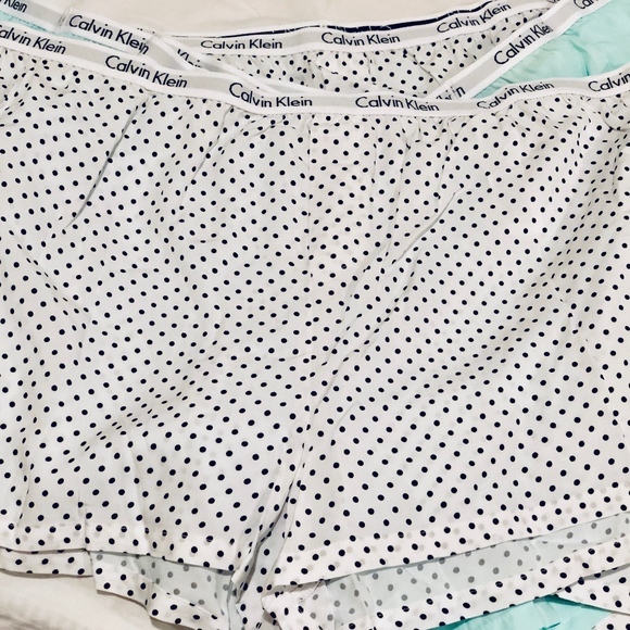 BNWT Calvin Klein Women's Sleepwear Boxers ~ NEW ~ - Picture 2 of 4